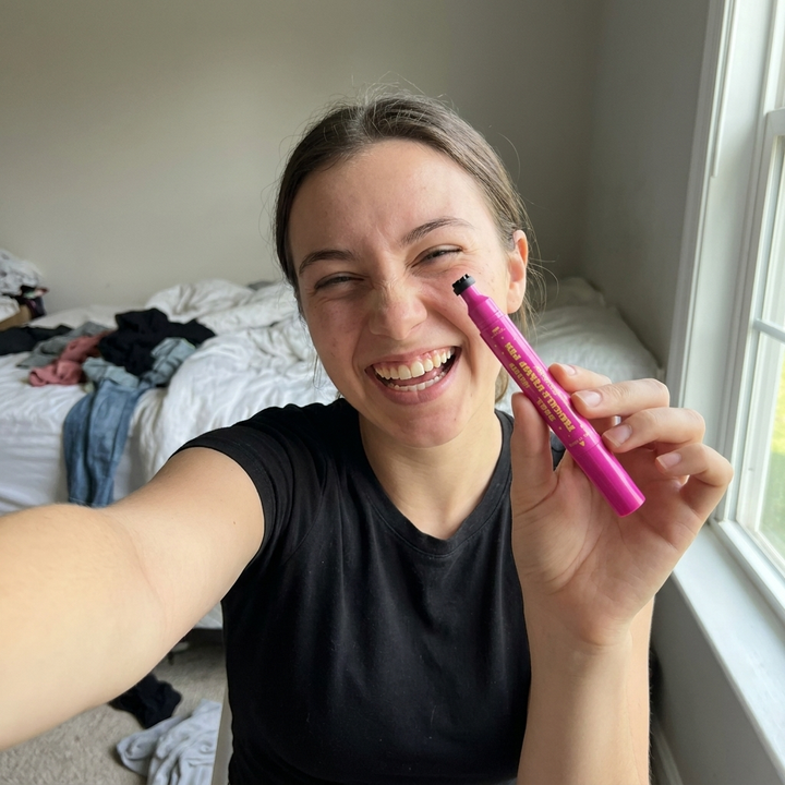 Review by Mia R., 22 — Verified Buyer